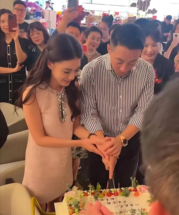 汪小菲宴菜单曝光，圈内多人拒绝参加婚礼！