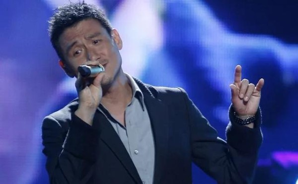 厉害了，娱乐圈四位明星保持吉尼斯纪录，大哥成龙电影特技最多