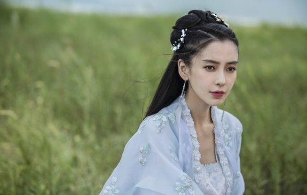“限薪令”一出，天价片酬明星们该何去何从