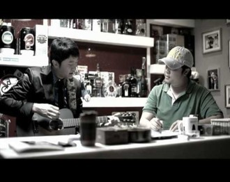 《歌声传奇》探访明星家居私装