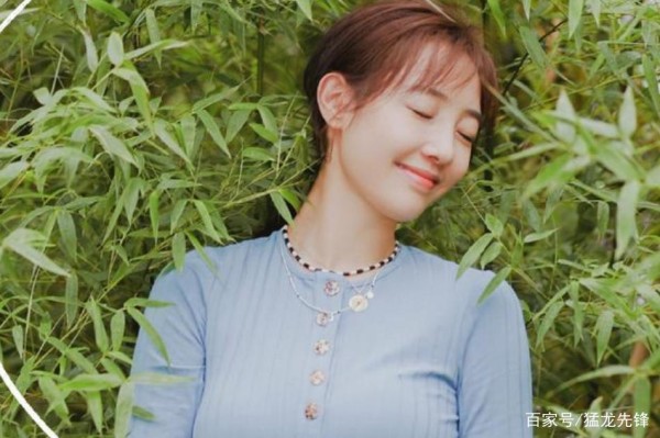 月艺人行程安排，吴谨言忙碌程度超过迪丽热巴，杨幂竟无戏可拍？