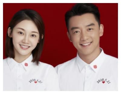 都说结婚证照要露额头，看到魏晨老婆后，原来还能这么拍照