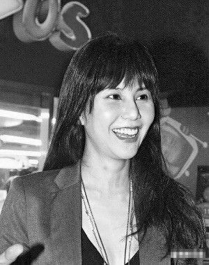 名模洪晓蕾老公偷情贵妇4年婚姻屡遭家暴(图)