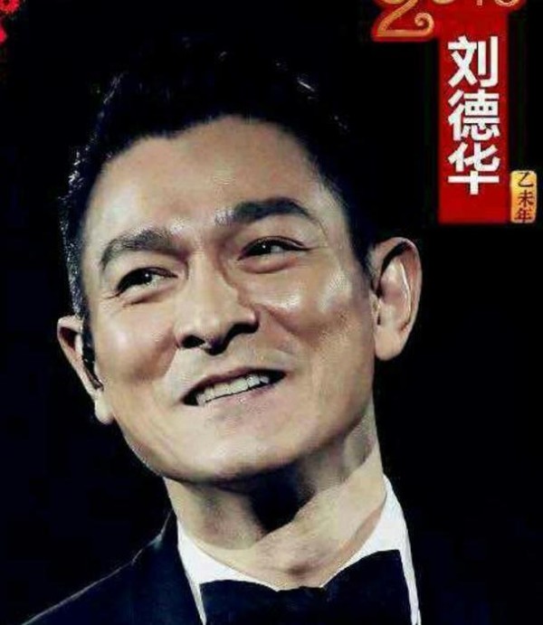刘德华的一生是一个传奇，生活里的点点经历，和他的不平凡一生