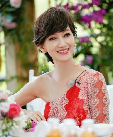盘点娱乐圈女星成名前的艰苦生活: 其实没有什么真正的一夜成名