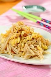 金针菇炒蛋