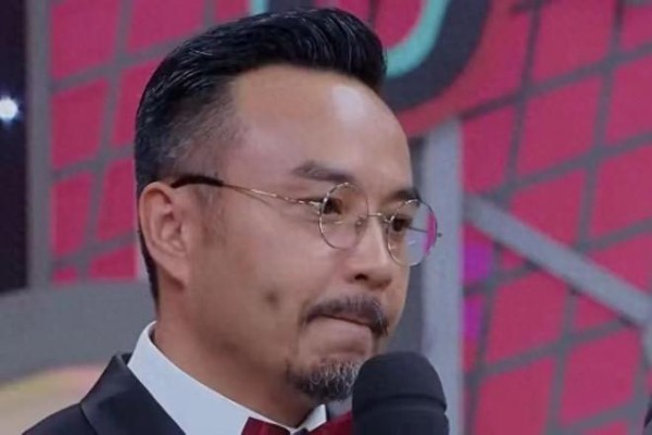 官媒批评艺人：戏子误国，自作自受