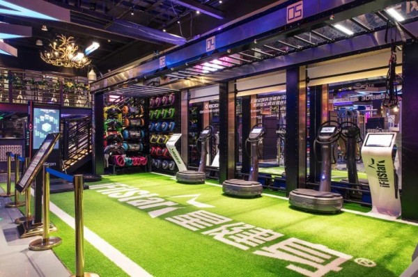 星店 | 始于颜值敬于才华，iFitStar用80%私教课续费率打造超级健身工作室