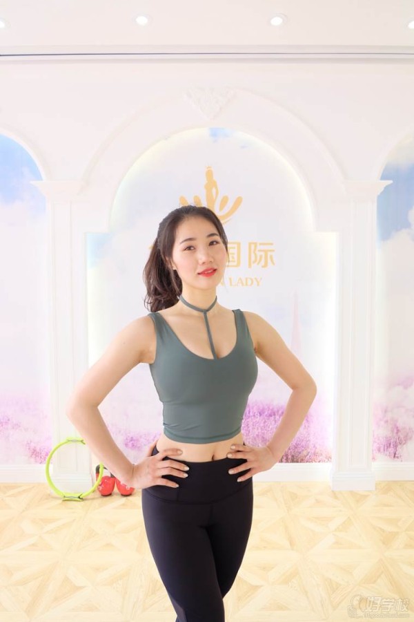 于玲Betty
