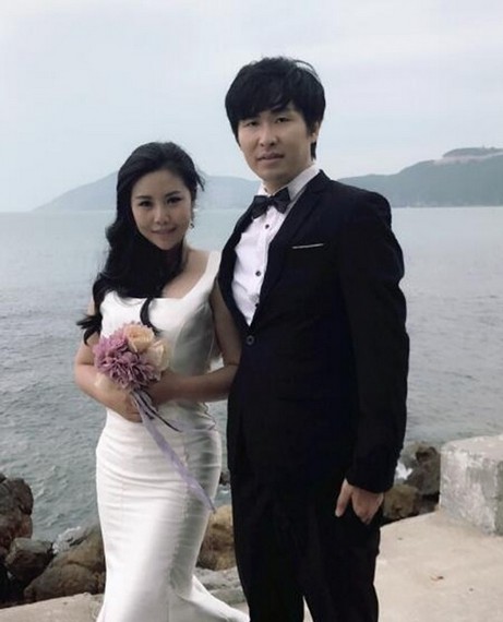 纪敏佳老公是谁？个人资料背景介绍 超女纪敏佳怀孕改名纪丹迪