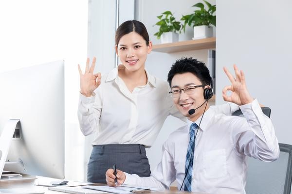 许嵩的人生履历图：从音乐才子到职场精英的职业生涯分析 图1