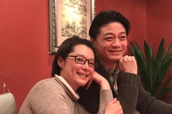 人以群分, 崔永元和袁立成为好友, 原因两人热衷做公益慈善!