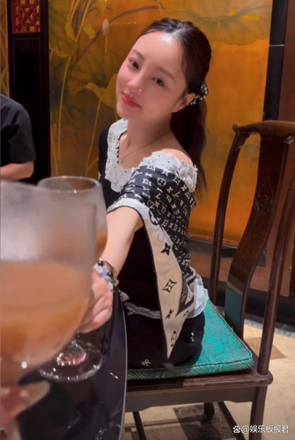 42岁李小璐风评一夜好转，晒醉酒视频满脸通红，亲自感谢网友支持