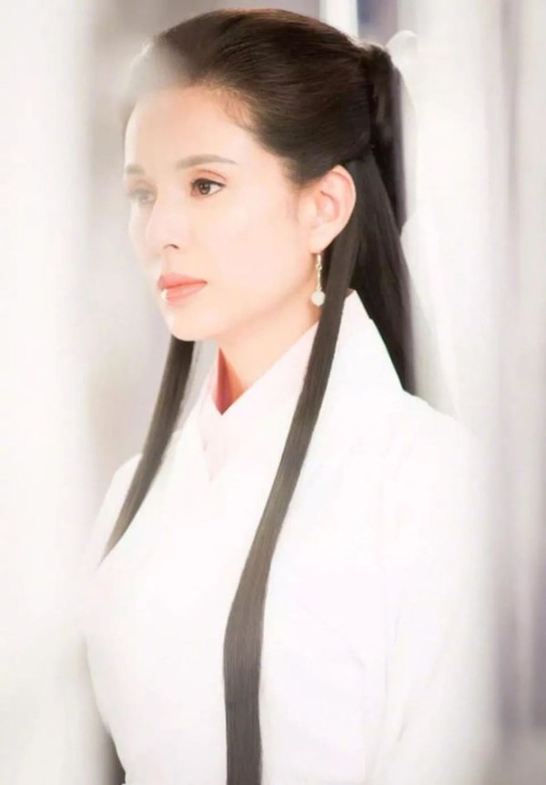 有十位女演员演过小龙女，刘亦菲扮演的小龙女排第几？
