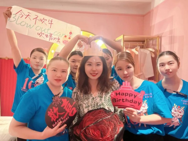 仪式感满满！来莎蔓莉莎get独家生日会，感受无限宠爱