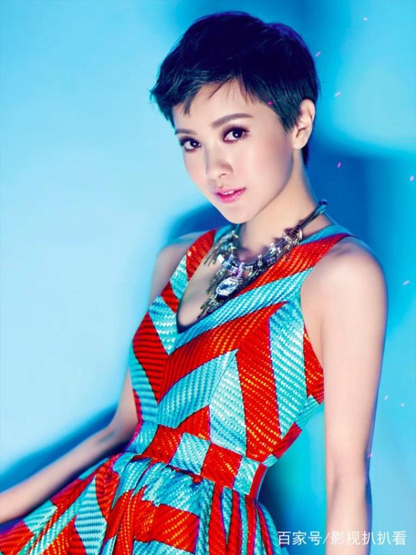 张艺兴合作过的五大女神，个个都貌美如花，但我只爱第二位
