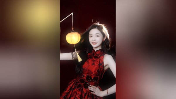 吴宣仪被代拍气哭后发文，直言如果不是为了粉丝早就想退圈了！