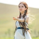 音乐鬼才：作词作曲加演唱的全能歌手