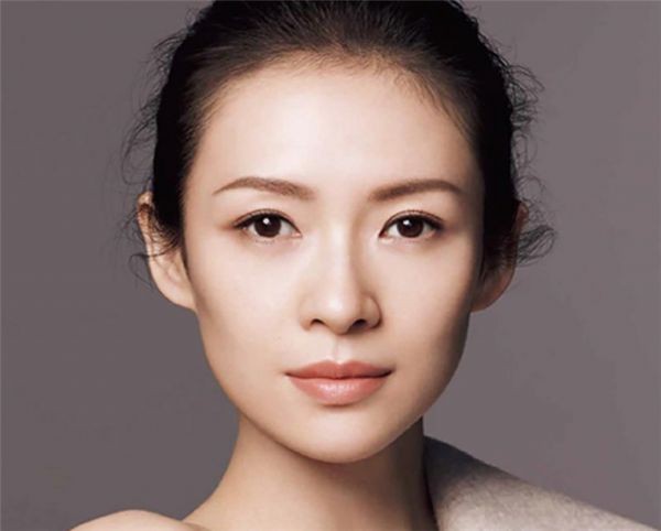 童瑶和章子怡两人照片比较