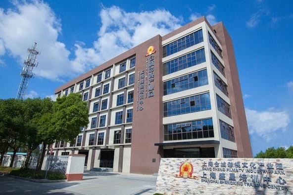 教学楼外景.jpg