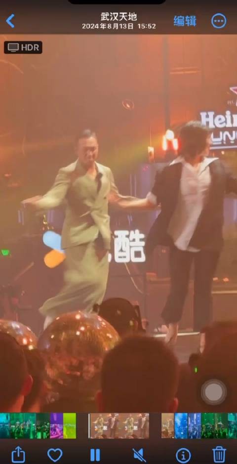 黄觉老师可以这样跳舞吗 ,带着你的天团蹦个迪