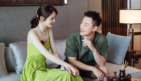 林峯老婆张馨月520闹笑话，p图瓜持续发酵，男方也很无奈