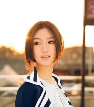 毛晓彤个人资料