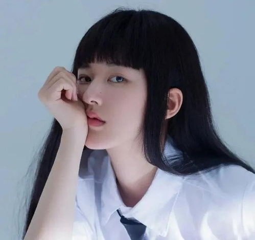 女明星头像赵露思