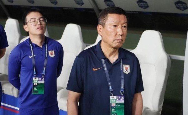 崔康熙被爆大瓜，与神秘大姐勾结，面对俱乐部的反对非常强硬