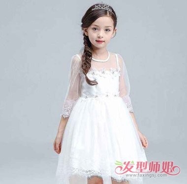 完美婚礼怎能缺少小天使？ 婚礼上小花童流行扎发漂亮又烂漫