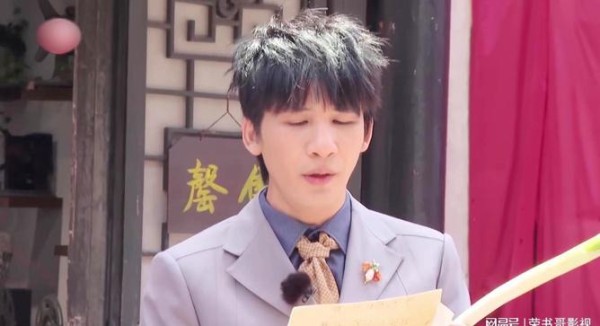 好笑头条君_好笑头条君完整版_好笑头条君所有改编歌