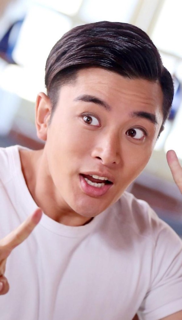好笑头条君_好笑头条君所有改编歌_好笑头条君完整版