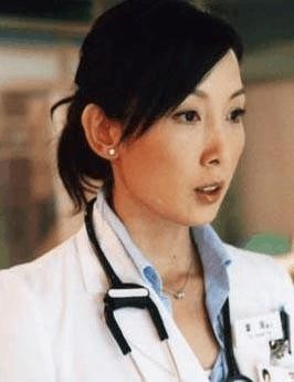 盘点那些位居TVB二三线女艺人的悲喜现状