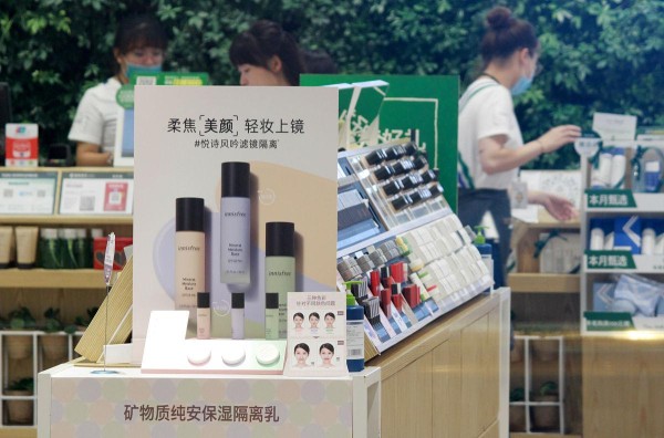 妍丽最推荐的美妆品牌TOP3：百元内也能选到明星单品
