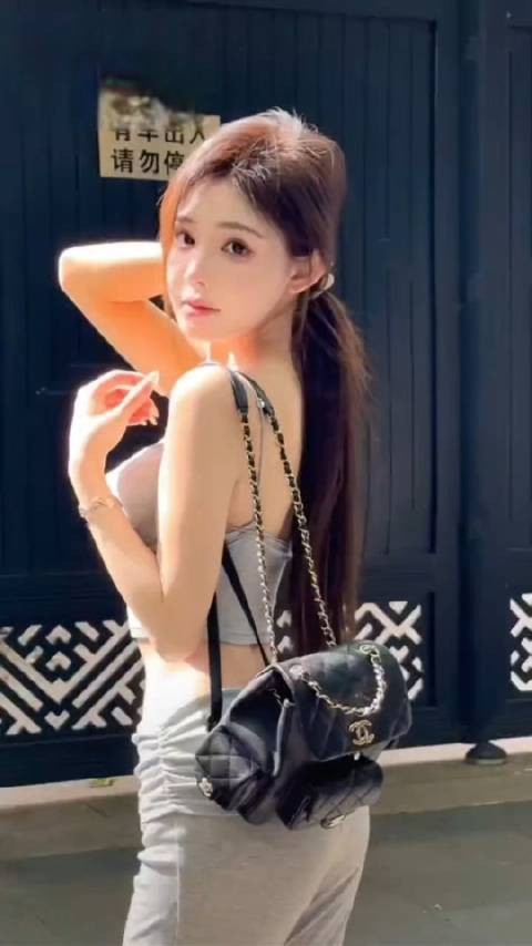 阳光下你的笑容,每一个瞬间都是快乐颜值 性感美 优雅迷人