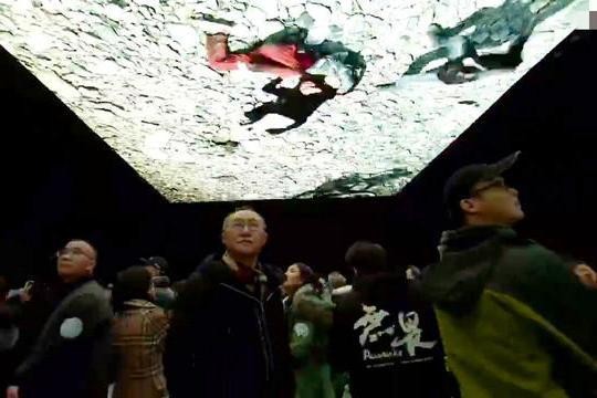 黄渤首次导演电影作品，电影名字尚未确定，沉浸式体验会已爆棚