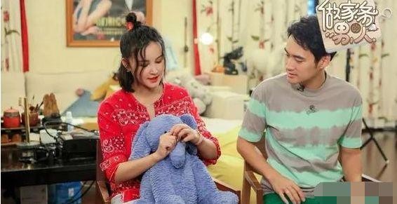 3年结婚两次的明星，离婚后嫁给前夫兄弟，还被宠成了公主