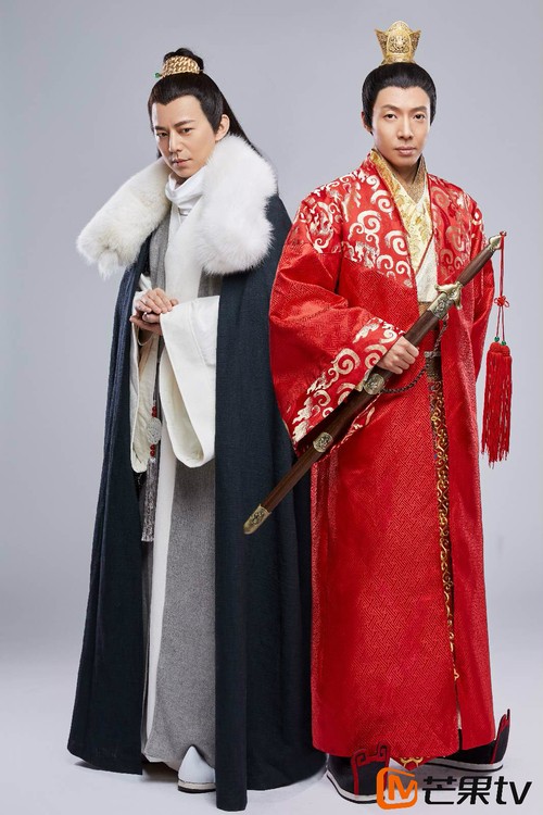 何炅版“梅长苏”与撒贝宁版“靖王”