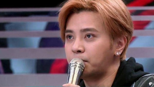 他是亚洲舞王，主持能力跟何炅有一拼，他告诉我们失败了也要坚持