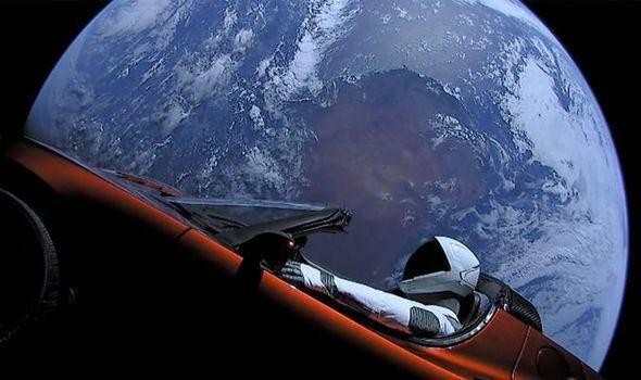 SpaceX的Starman完成了绕日飞行第一圈，那么，他以后还会回来吗