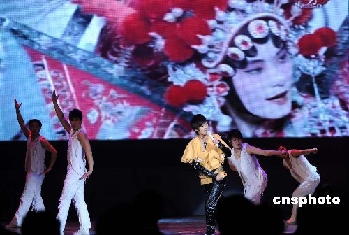 谭晶夺魁“名人满意度歌手榜” 李宇春倒数第五