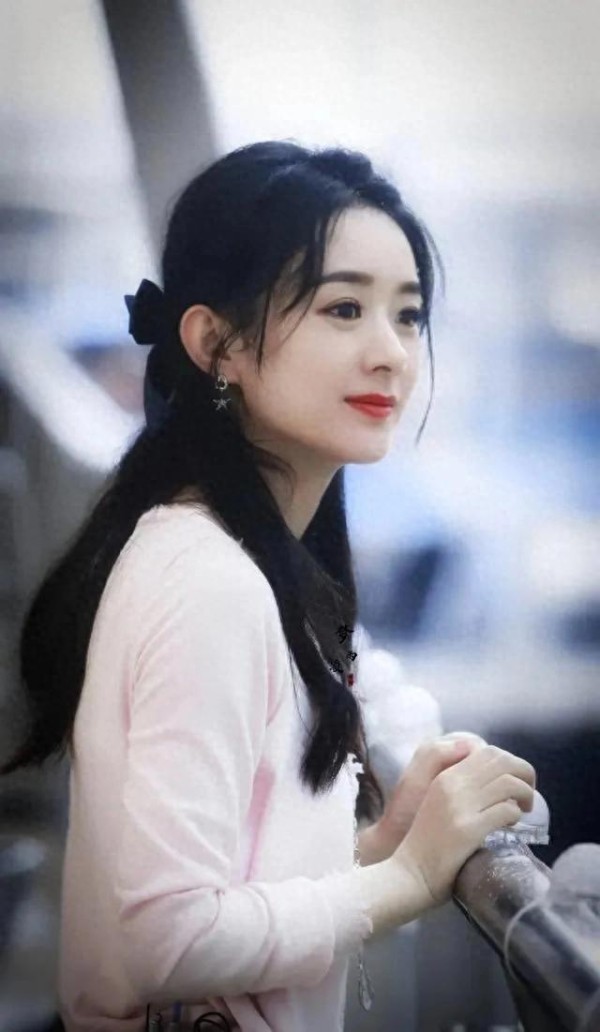 耿直女神赵丽颖：性格大揭秘