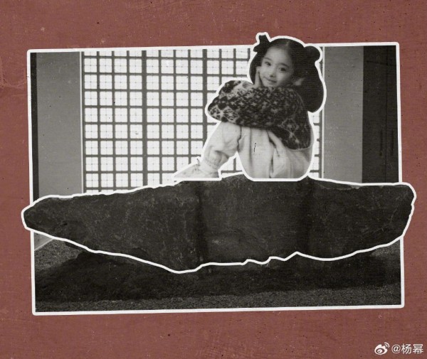 杨幂晒罕见童年对比照反驳整容的传闻