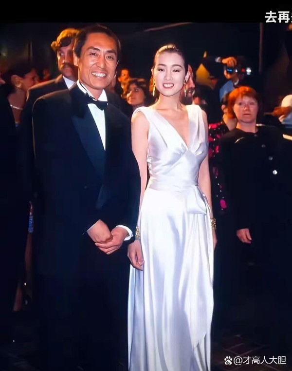 这是1995年，张艺谋和巩俐携...@才高人大胆的动态