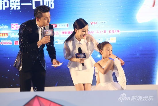 李小璐参与互动