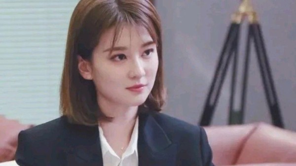 贾乃亮与乔欣的！创想季，共绘青春之梦，点亮未来星光