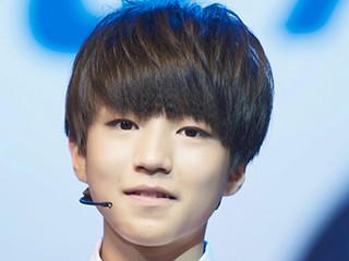 王俊凯凭什么身价过亿片酬惊人？为什么王俊凯有那么多粉丝？