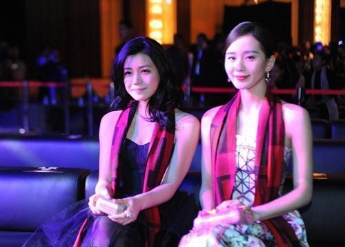 女星同框谁又被艳压了？刘亦菲、杨幂、Angelababy竟然都输了！