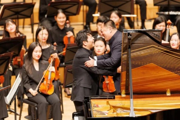 郎朗&吕嘉，冷门曲，新热度