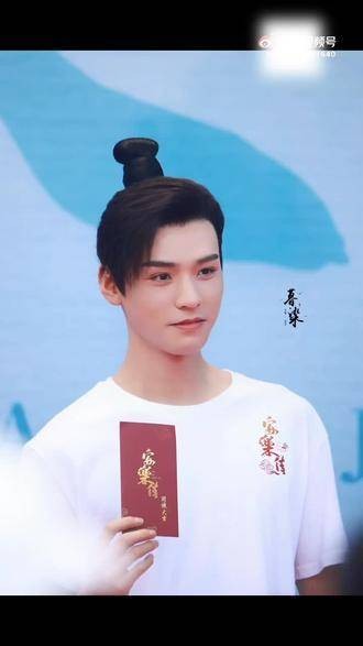 那是很久之前制作的视频,从2021年7月20日开机一直到11月12日杀青,整整115天